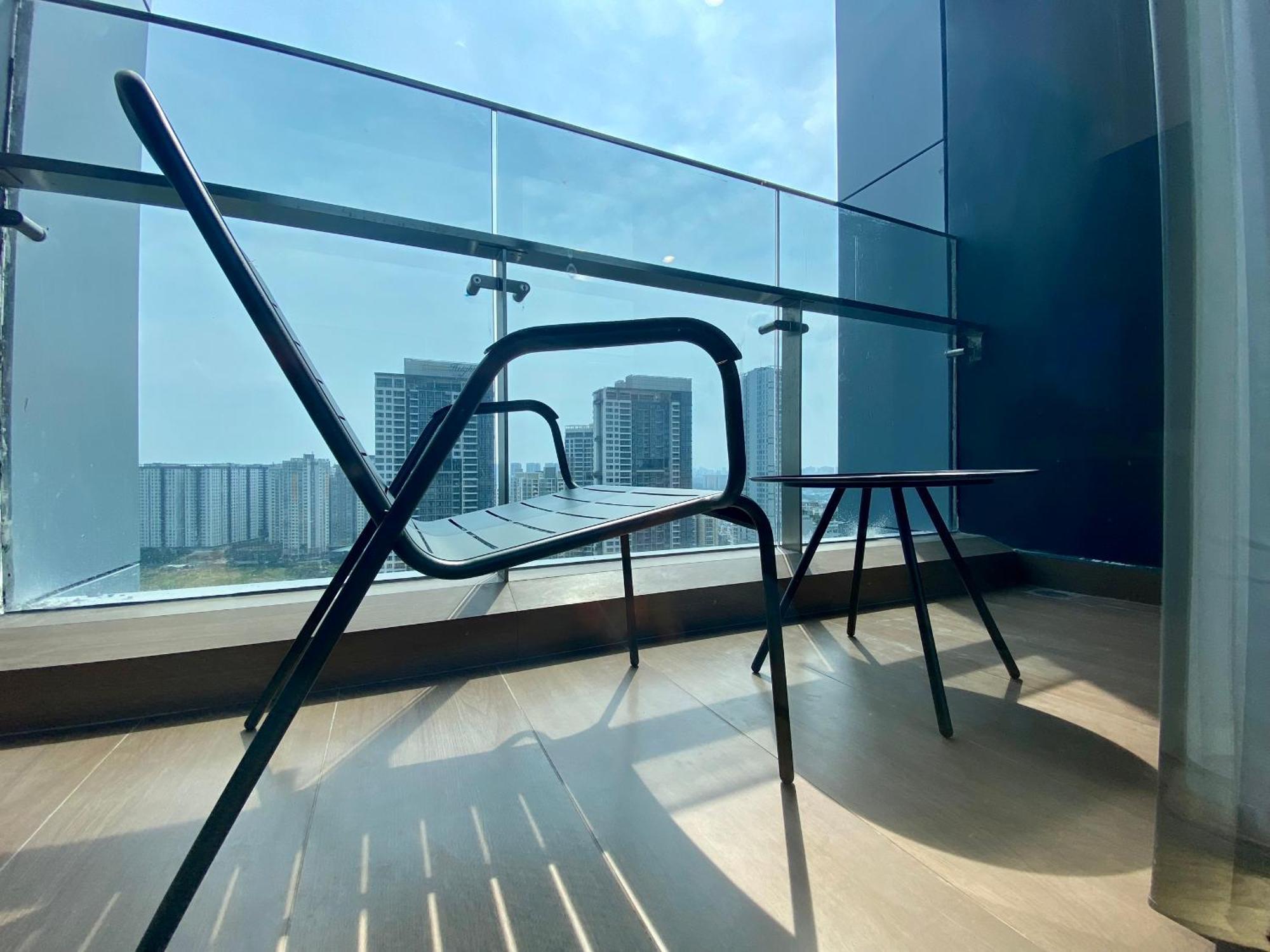 Lumiere Riverside - Raymond Holm - Luxurious 5-Star Apartment Ho Chi Minh City Exterior photo